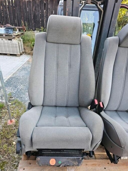 Sièges sport BMW E34 tissu gris – Image 3