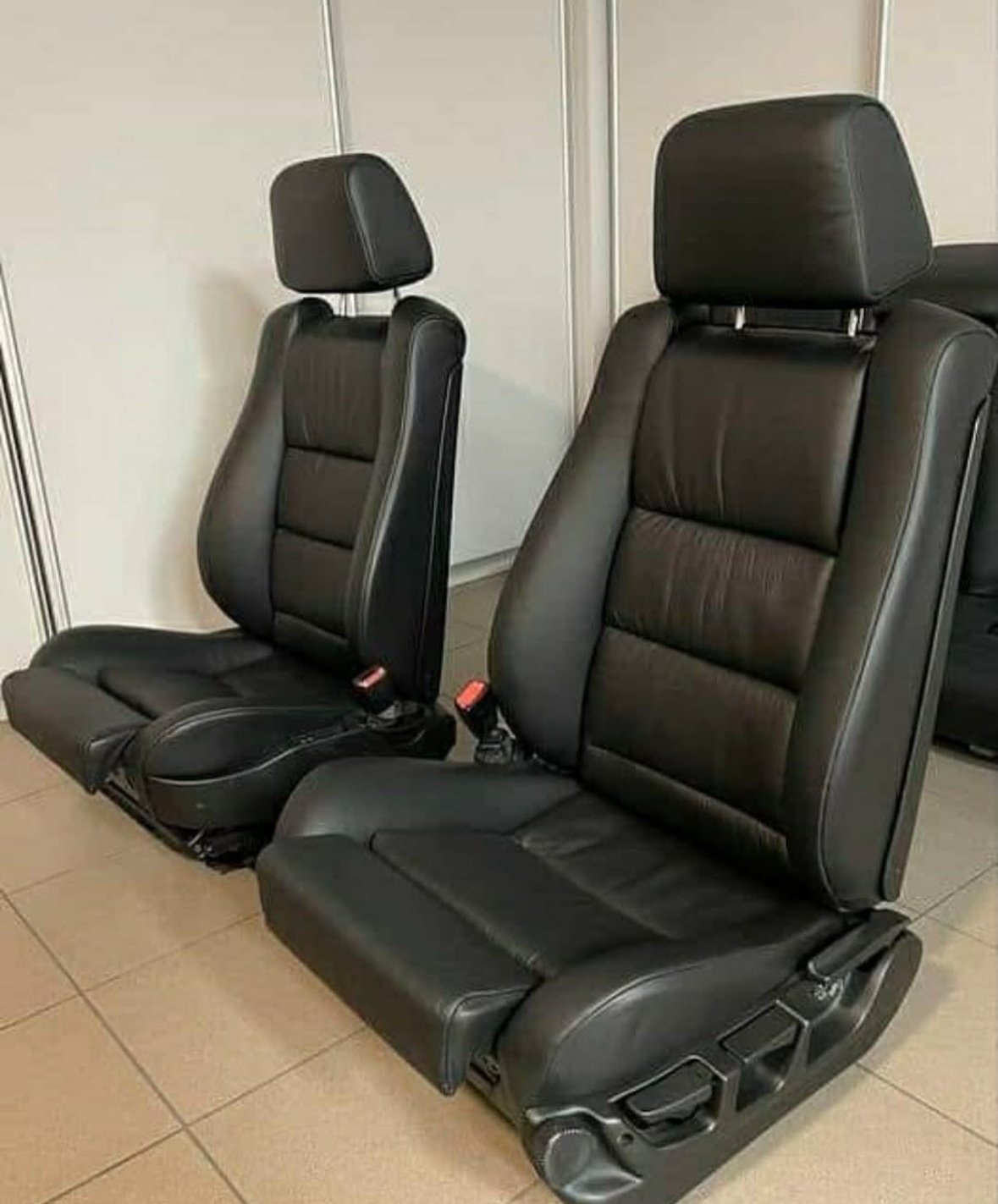 Sièges BMW E34 M5 d'Origine – Image 8