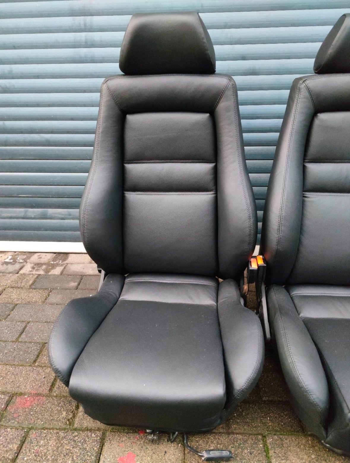 VW Golf 4 Cabrio Leather Seats – Image 4
