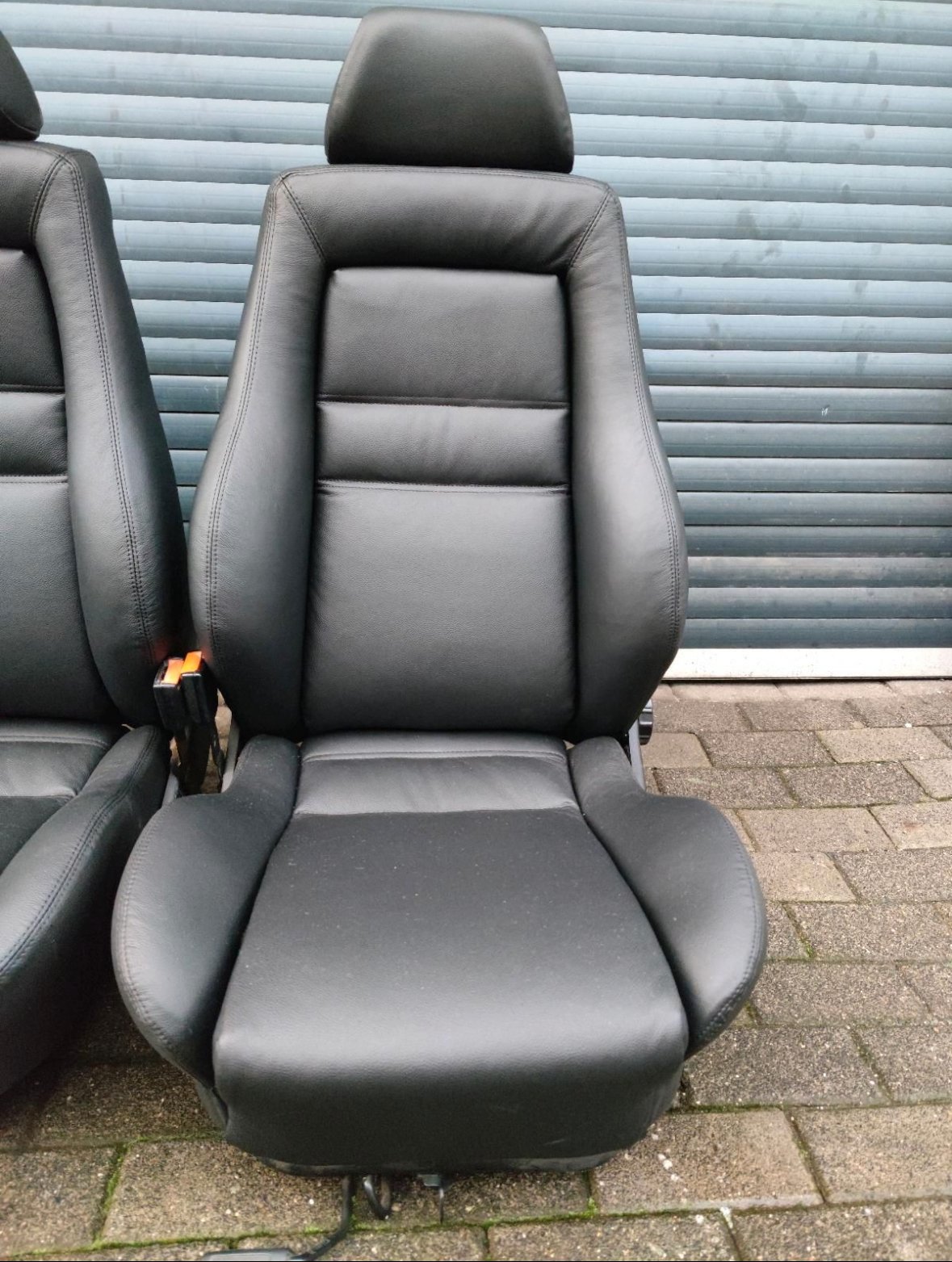 VW Golf 4 Cabrio Leather Seats – Image 5