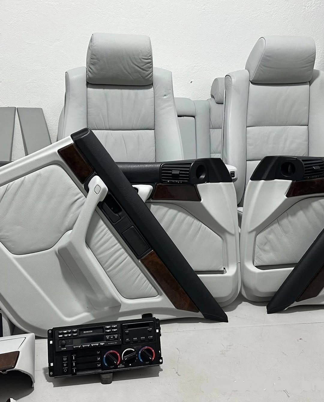 Salon Motorsport BMW E34 – Image 9