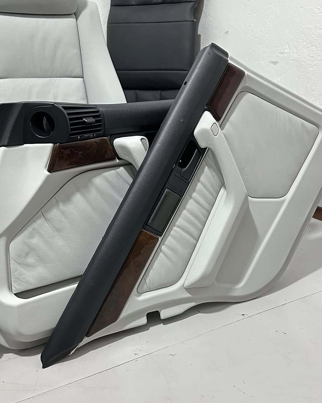 Salon Motorsport BMW E34 – Image 10