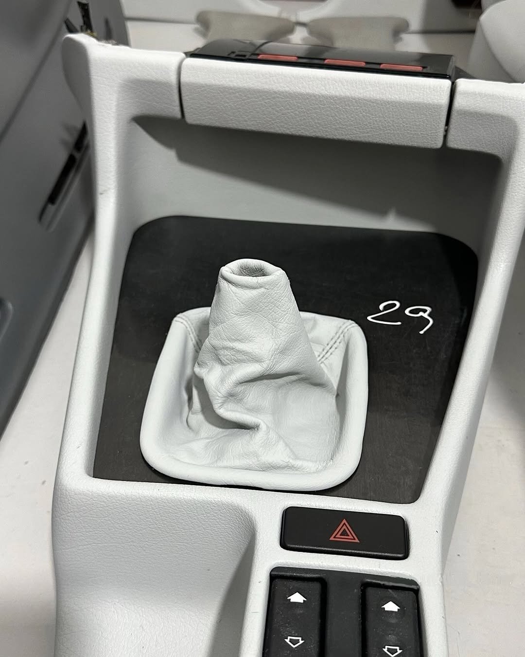 Salon Motorsport BMW E34 – Image 12