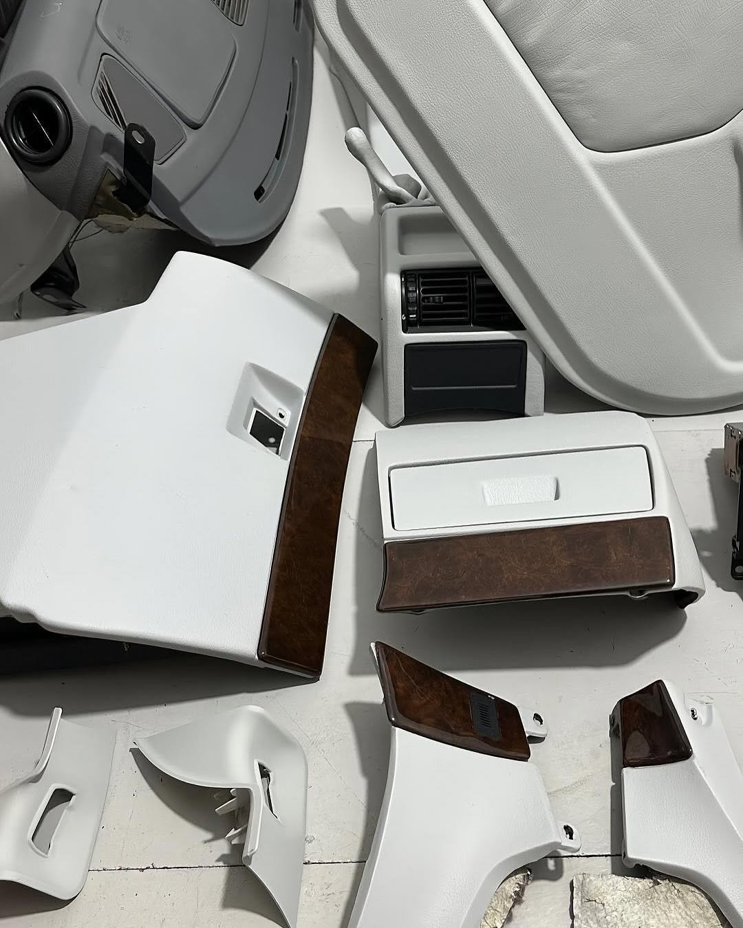 Salon Motorsport BMW E34 – Image 14