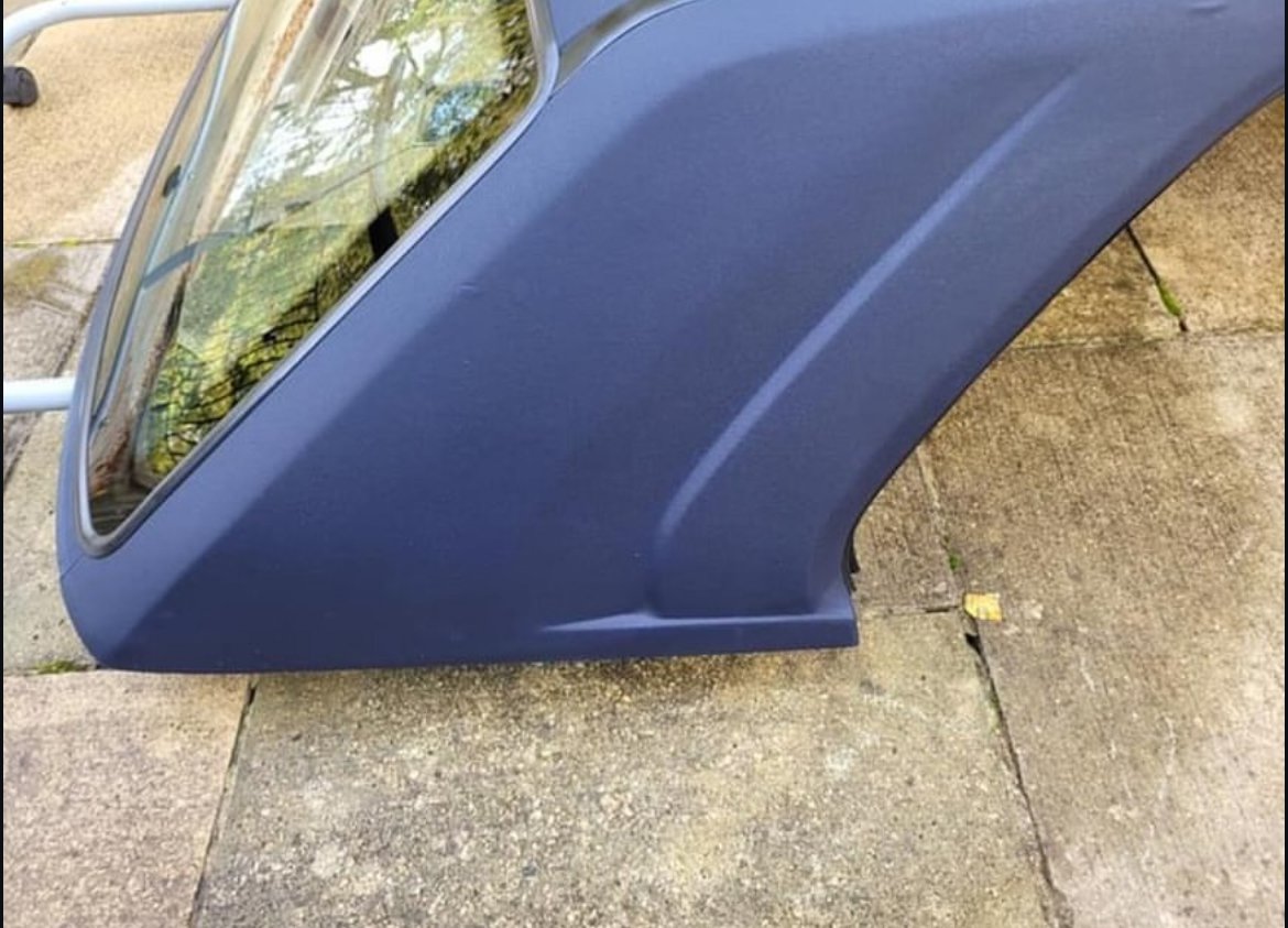 BMW E30 Toit rigide en parfait état – Image 8