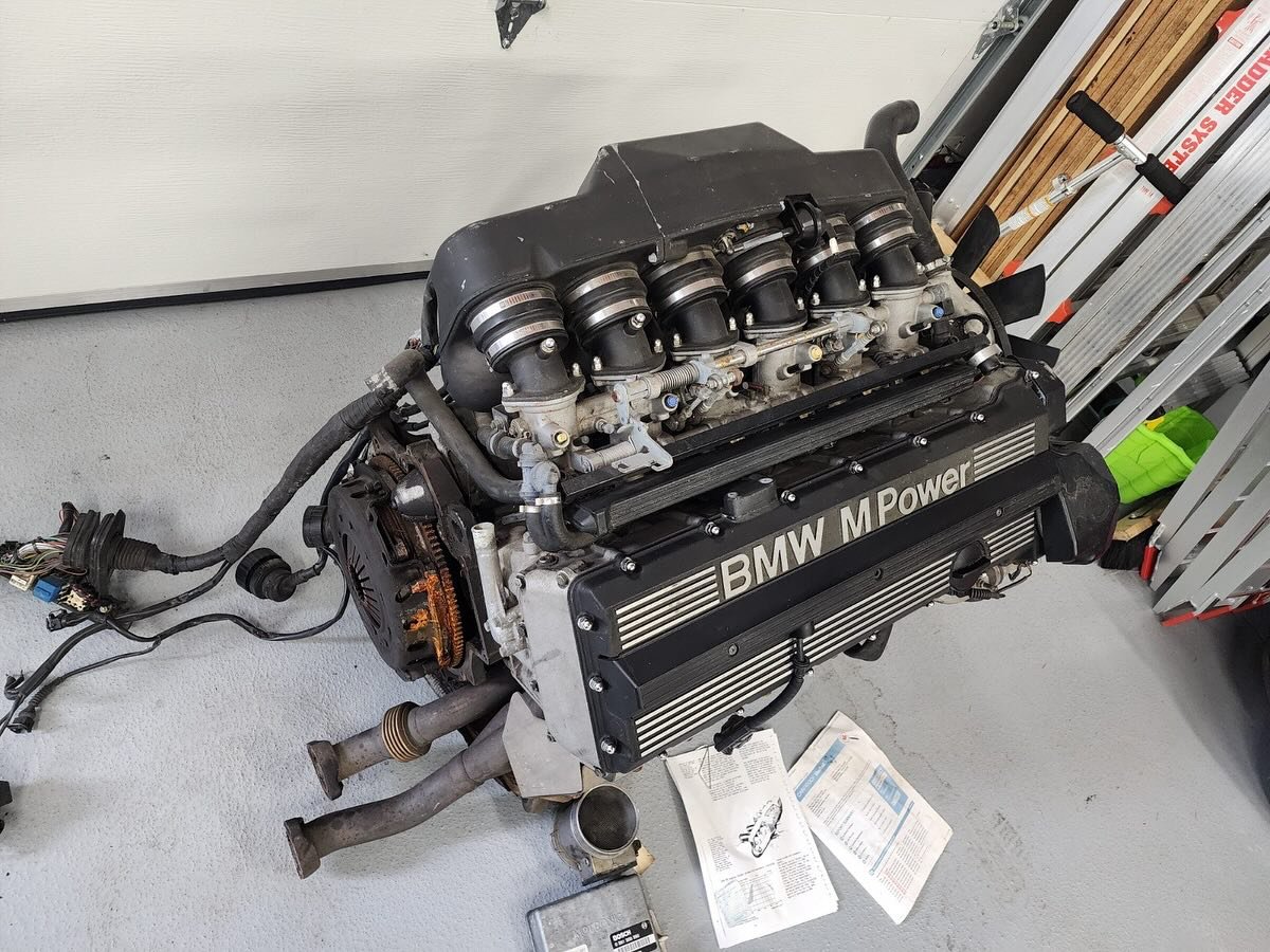 BMW Motorsport M5 E34 Engine S38B36 – Image 21