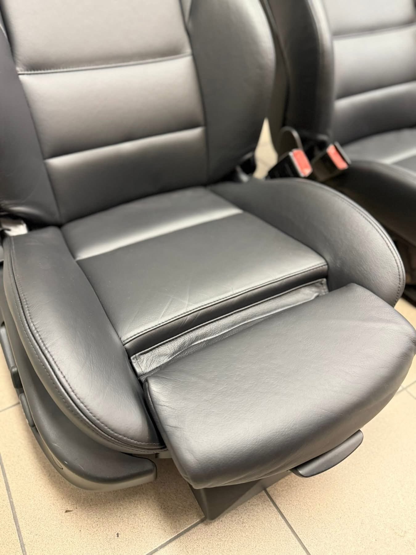 BMW E46 Cabrio Interior Restoration – Image 5